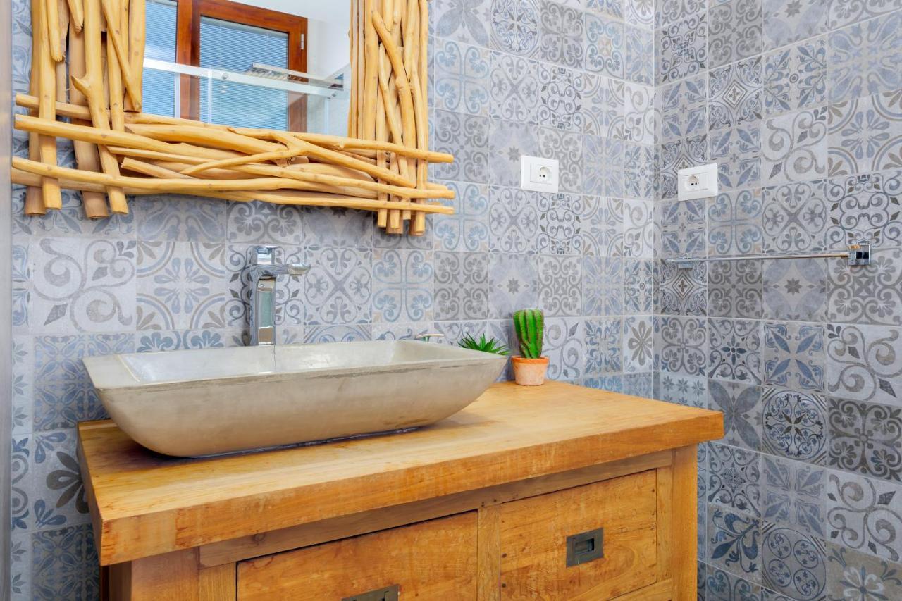 Apartamento Window On The Sea Olbia Exterior foto